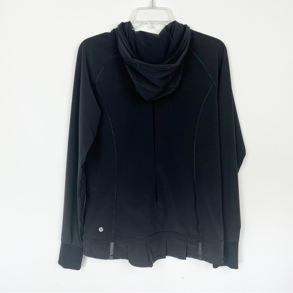 EUC Lululemon | Lightened Up Pullover Size 8 - Picture 7 of 10